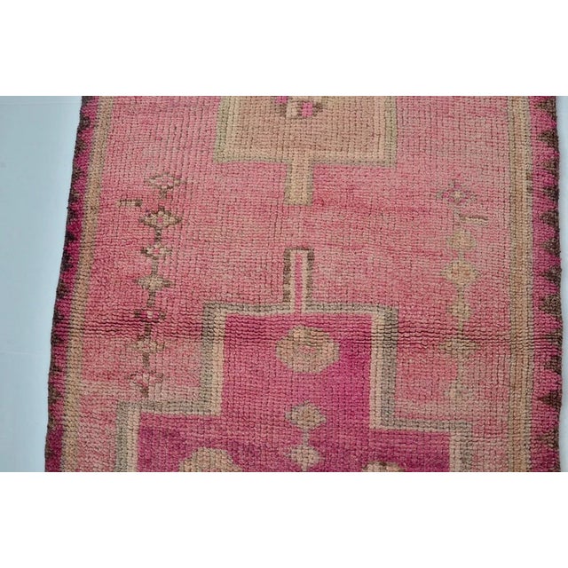 1950s Decorative Anatolian Handknotted Wool Runner For Sale - Image 4 of 10