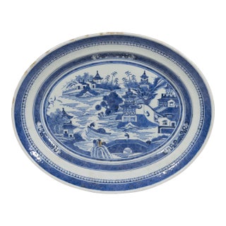 Antique Chinese Export Blue and White Platter, Late 18th / Early 19th Century For Sale