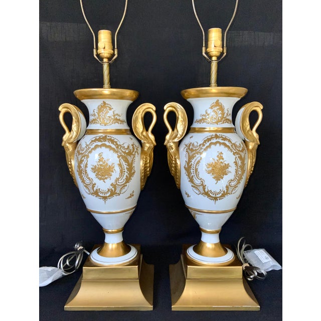 French Pair of Paris Porcelain Gilt Napoleon Empire Swan Handled Urn Lamps, Mid to Late 19th Century For Sale - Image 3 of 12