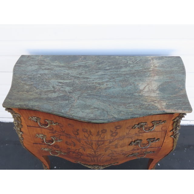 French Marble Top Bombay Serpentine Inlay Commode Dresser Bathroom Vanity 6433 For Sale - Image 17 of 18