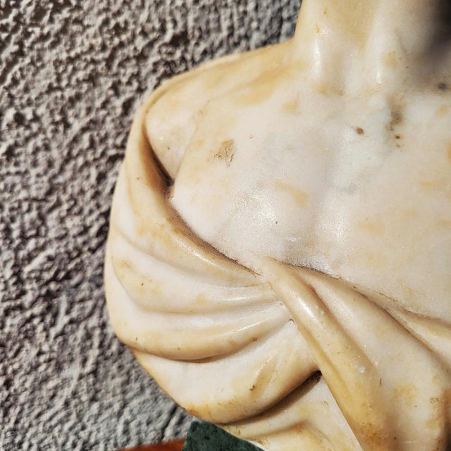 Figurative Bust, 1600s, Marble For Sale - Image 4 of 18