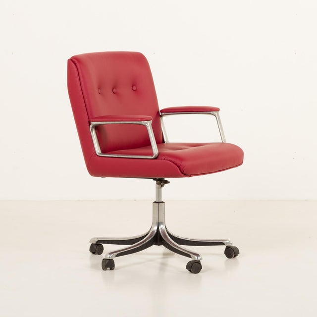 Office Chair by Osvaldo Borsani for Tecno, 1970s For Sale - Image 10 of 17
