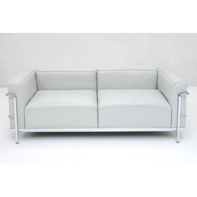 Set of LC3 Sofas in Grey Leather and Chrome by Le Corbusier, Pierre Jeanneret and Charlotte Perriand for Cassina, 1990s For Sale - Image 12 of 18