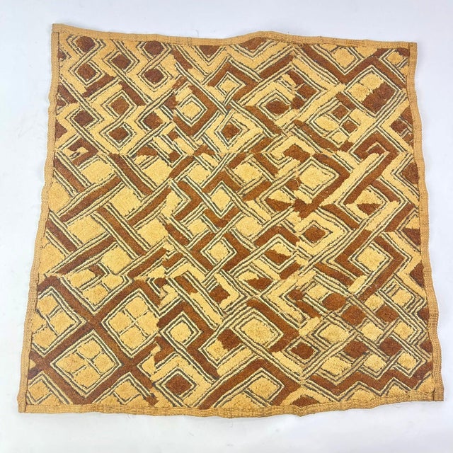 Kuba textiles, hailed for their intricate designs and exceptional craftsmanship, originate from the talented Kuba people...