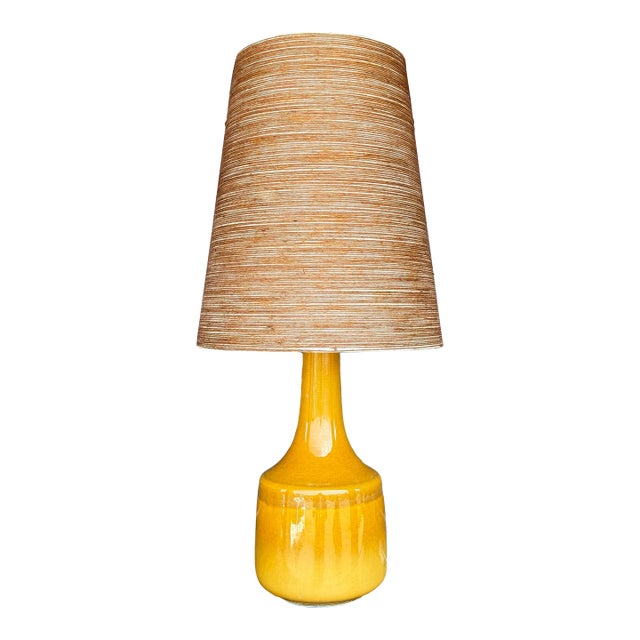 1960s Mid-Century Modern Lotte and Gunnar Bostlund Danish Gold Yellow Ceramic Table Lamp For Sale