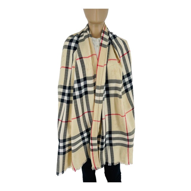 Burberry Beige Plaid Wide 100% Cashmere Scarf For Sale