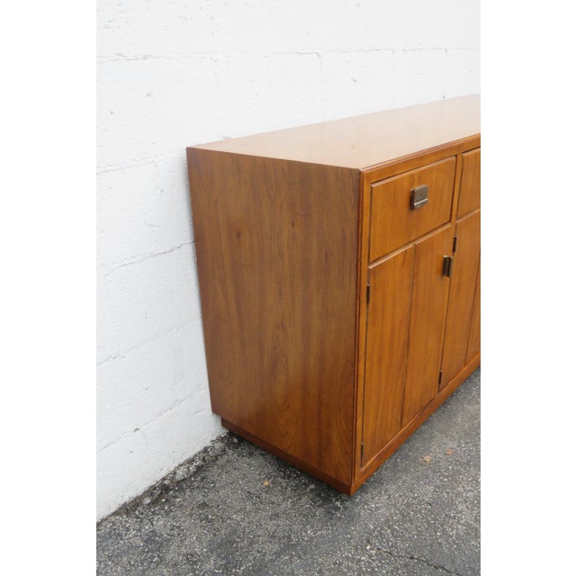 Drexel Hollywood Regency Dresser Sideboard Buffet Tv Media Console For Sale - Image 10 of 13