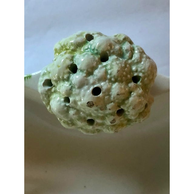 White Majolica Italian Cauliflower Scalloped Edged Bowl For Sale - Image 8 of 11