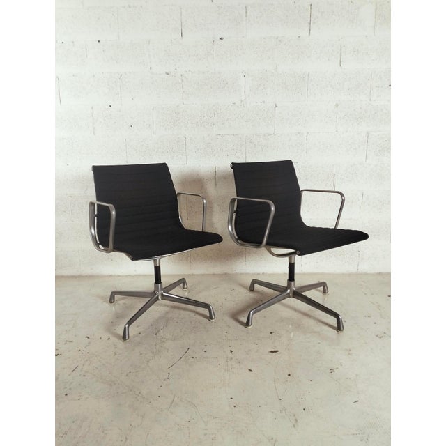 Mid-Century Modern Set of EA108 Aluminium Chairs attributed to Charles and Ray Eames for ICF, 1960s For Sale - Image 3 of 17