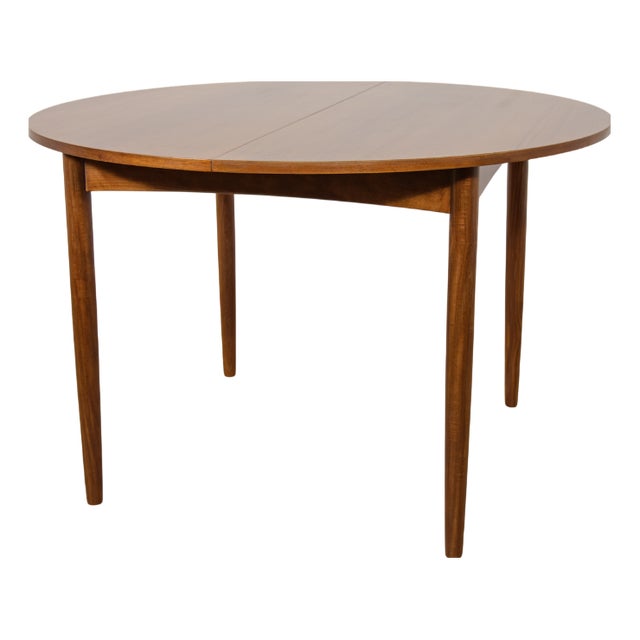 Mid-Century Modern Round Extendable Dining Table in Teak from G-Plan, 1960s For Sale