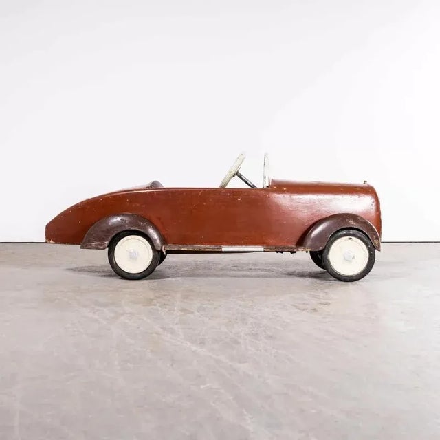 1940s Vintage Italian Hand Built Pedal Car, 1940s For Sale - Image 5 of 18