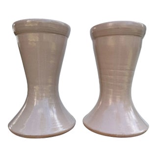 A Pair of Traditional Blush Ceramic Pottery Vases For Sale