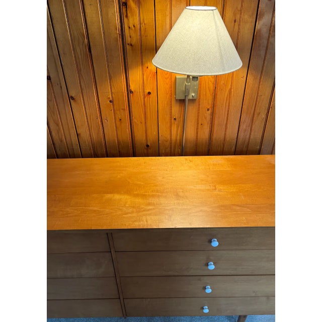 Wood 1950s Mid-Century Paul McCobb Planner Group 8 Drawer Lowboy Dresser Winchendon Furniture Co. For Sale - Image 7 of 17