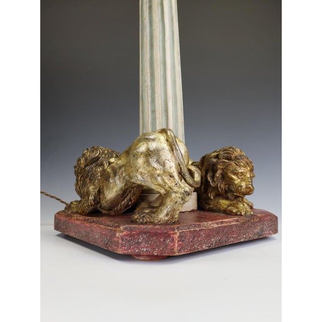 Neoclassical Grand Tour Lion and Fluted Column Table Lamp in Gilt Wood, 1880 For Sale - Image 8 of 18