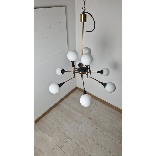Twelve-Light Brass Chandelier with Opaline Spheres from Stilnovo, 1950s For Sale - Image 14 of 16