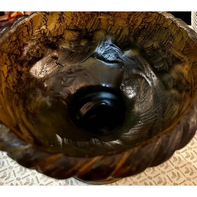 Farmhouse 1980s Rustic Farmhouse Carved Vase Centerpiece on Pedestal For Sale - Image 3 of 7