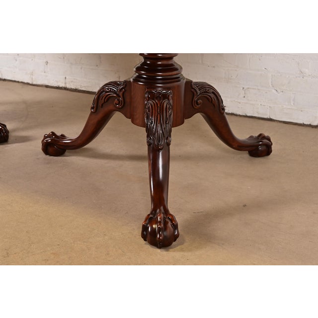 Thomasville Chippendale Banded Flame Mahogany Double Pedestal Extension Dining Table, Newly Refinished For Sale - Image 13 of 15