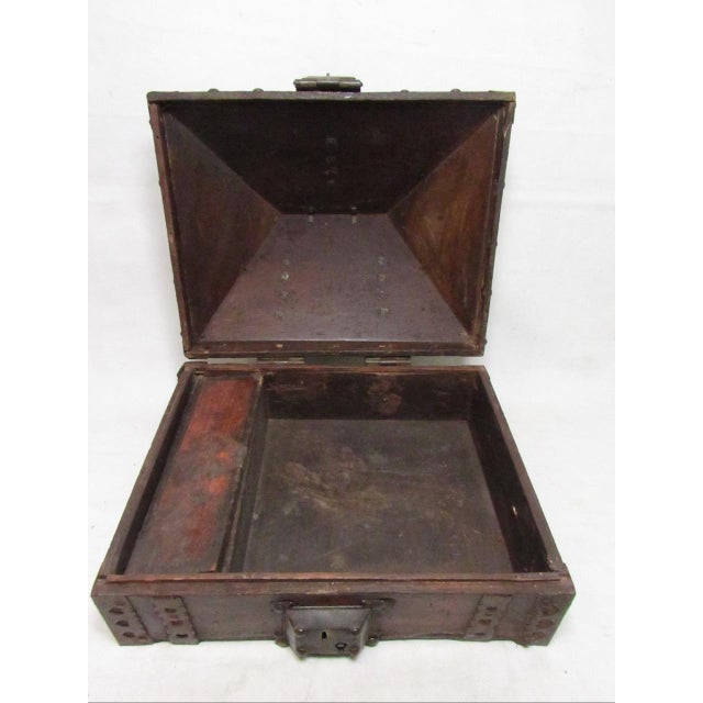 Antique Indian Iron Bound and Lacqured Dowry or Jewelry Box For Sale In San Francisco - Image 6 of 12