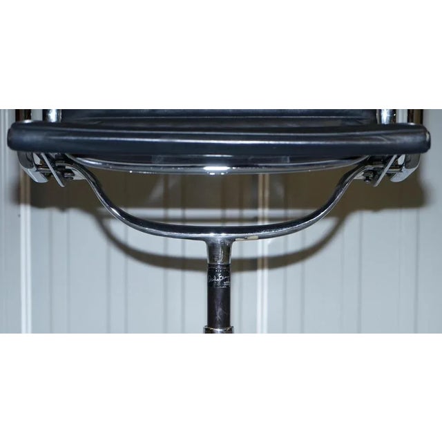 Black Leather Swivel Office Chairs from Vitra For Sale - Image 11 of 18