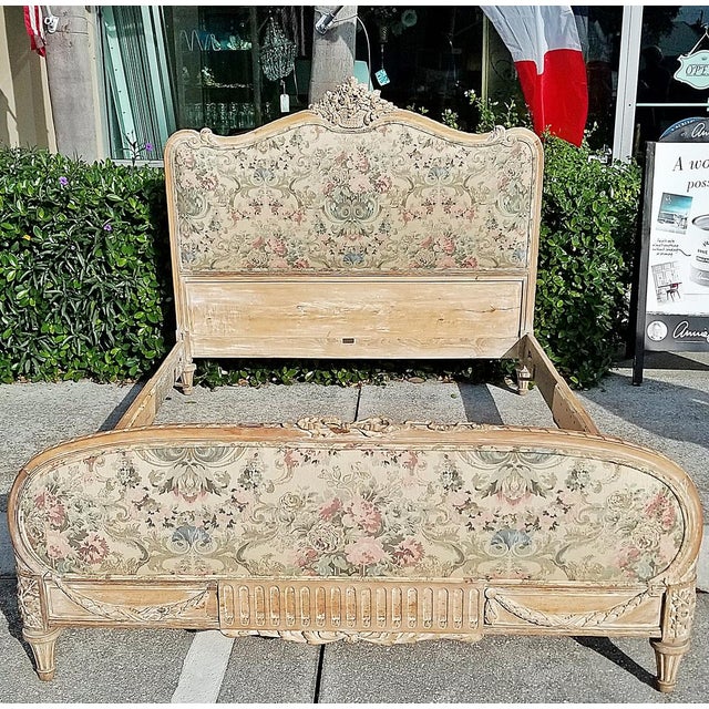 Exceptional 19c French Louis XVI type by Parisian maker, Hugnet. Hand carved beechwood with newer Kravet fabric...