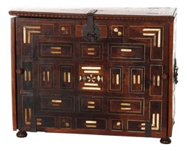 Example of Tanker Desks