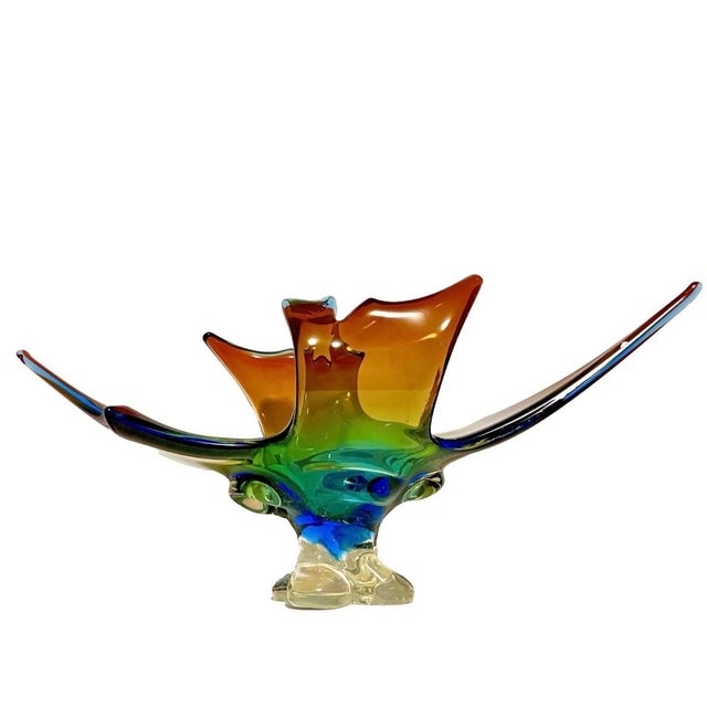 Mid-Century Modern 1960s Canadian Lorraine Art Glass 19" Tie Dye Sculptured Console Centerpiece For Sale - Image 3 of 8