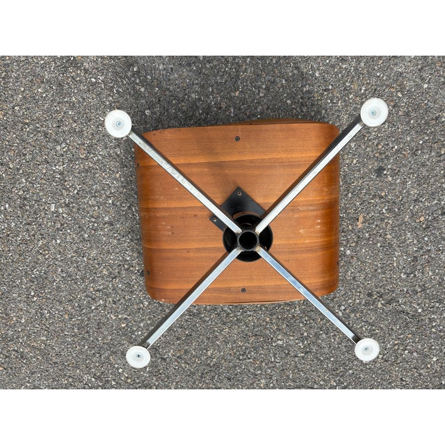 Mid-Century Modern Eames-Style Selig Lounge Chair and Ottoman For Sale - Image 10 of 14