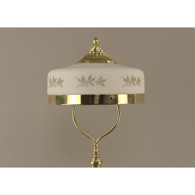 Art Nouveau Ladies Table Lamp in Brass, 1890s For Sale - Image 4 of 18