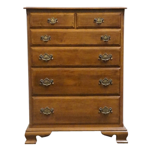 Ethan Allen Heirloom Nutmeg Maple Colonial Early American 35" Chest of Drawers 10-5304 For Sale