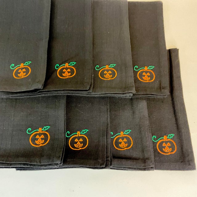Textile 1980s Vintage French Linen Halloween Pumpkin Napkins - Set of 8. For Sale - Image 7 of 7