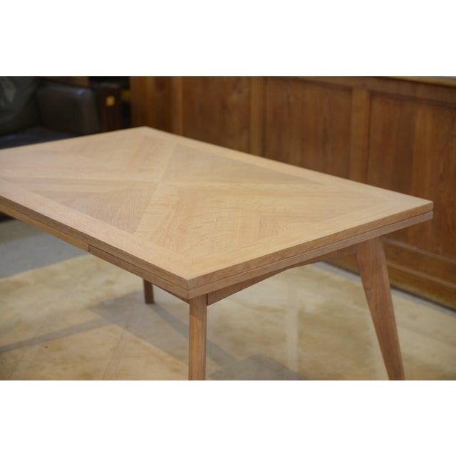 Limed Oak Table, 1960s, in Very Good conditions. Designed 1960 to 1969