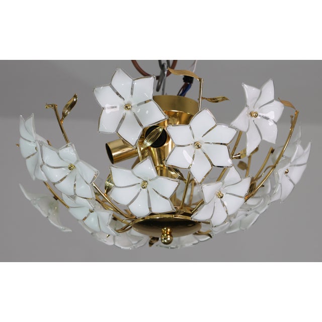 Grace Kelly, Delicious Murano Ceiling Light White Flowers, 1980 For Sale - Image 13 of 16