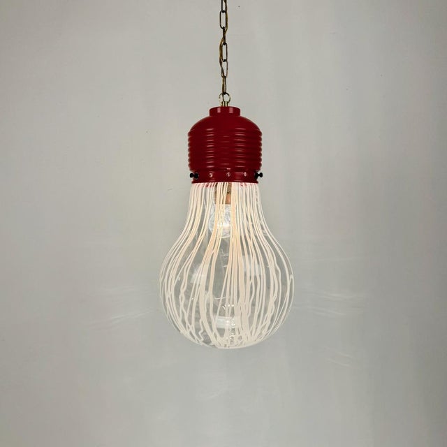 Modern Murano Glass Bulb Pendant Lamp, 1960s, in Very Good conditions. Designed 1960 to 1969 Up to 250V (Europe/UK...