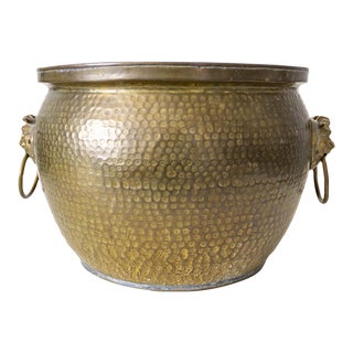 Large Hammered Brass Foo Dog Handled Cachpot Jardiniere Planter For Sale