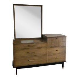 Example of Hickory Manufacturing Company Chests of Drawers