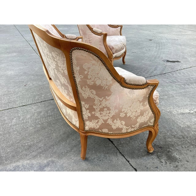 Classic French Settee W/ Pink Silk Upholstery For Sale - Image 9 of 11