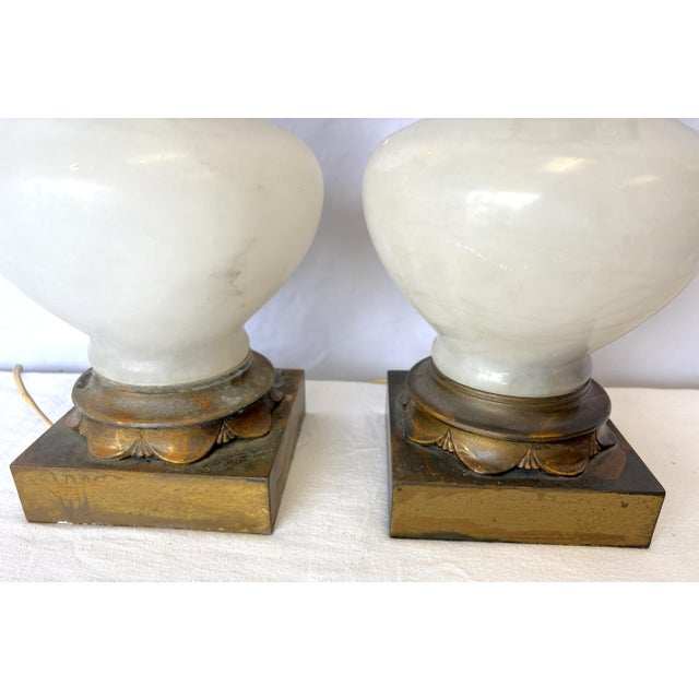Antique Art Deco/ Hollywood Regency Style Alabaster Table Lamps With Bronze Figureheads- A Pair For Sale - Image 14 of 18