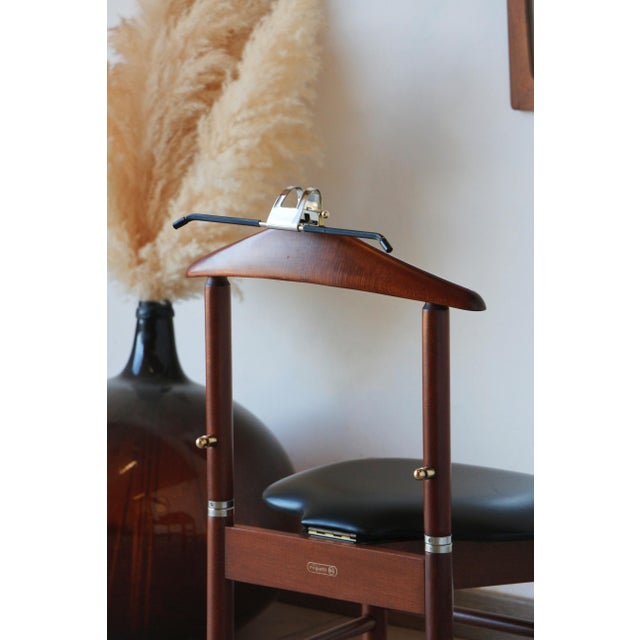 Brown Vintage Italian Valet Stand Chair by Fratelli Reguitti, 1960s For Sale - Image 8 of 18