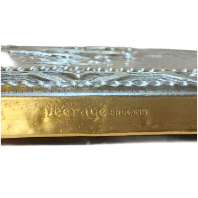 Set sail into timeless craftsmanship with this Antique Peerage England Coal Hob, a stunning blend of functionality and...