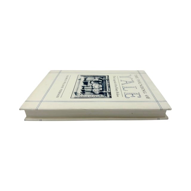 Signed the Founding of Yale by George Wilson Pierson 1988 Book For Sale - Image 9 of 12