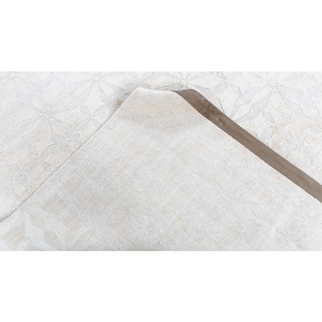 Modern Traditional-Inspired Wool and Silk Rug by Doris Leslie Blau For Sale - Image 9 of 9