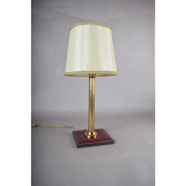 Beige Brass Table Lamp with Leather Base in the style of Jacques Adnet, 1960s For Sale - Image 8 of 11