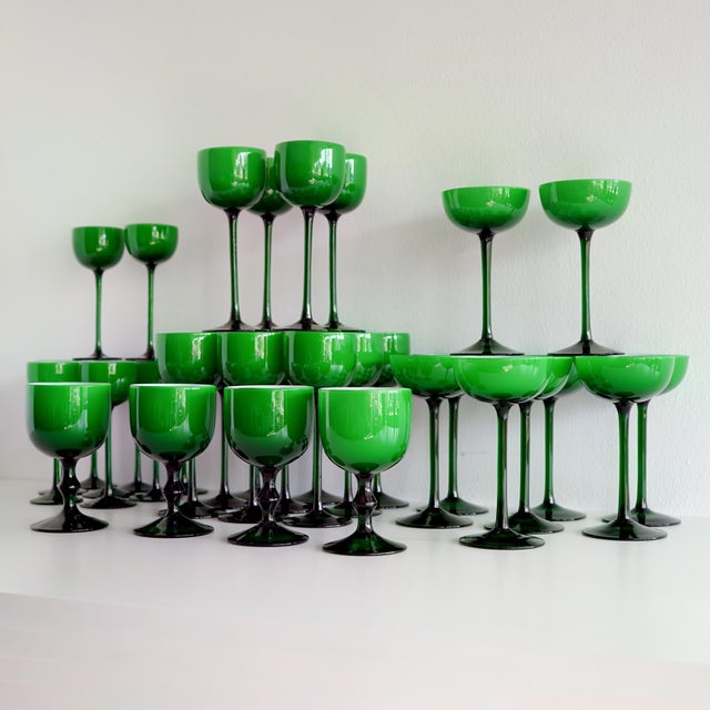1970s 1960s Carlo Moretti Italian Green Cased Glasses- Set of 36 For Sale - Image 5 of 15