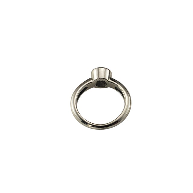 Late 20th Century 14 Karat White Gold Diamond Engagement Ring, Size 5.25 For Sale In New York - Image 6 of 9