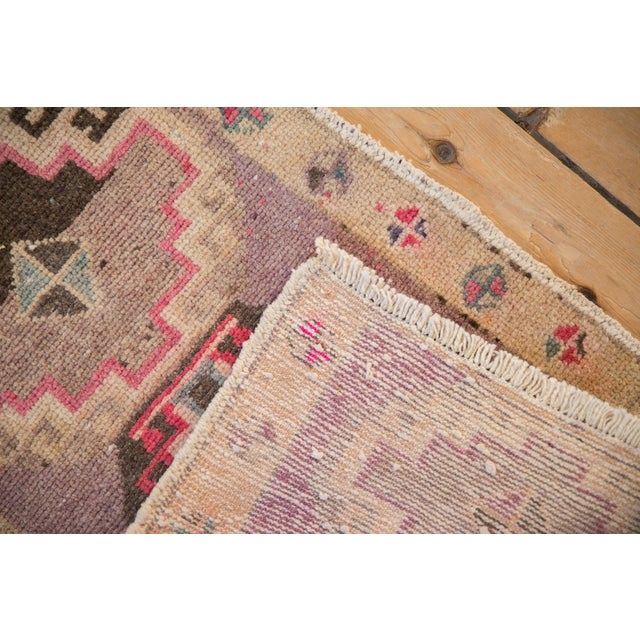 Vintage Distressed Kars Rug Mat - 1'7" x 2'7" For Sale In New York - Image 6 of 8