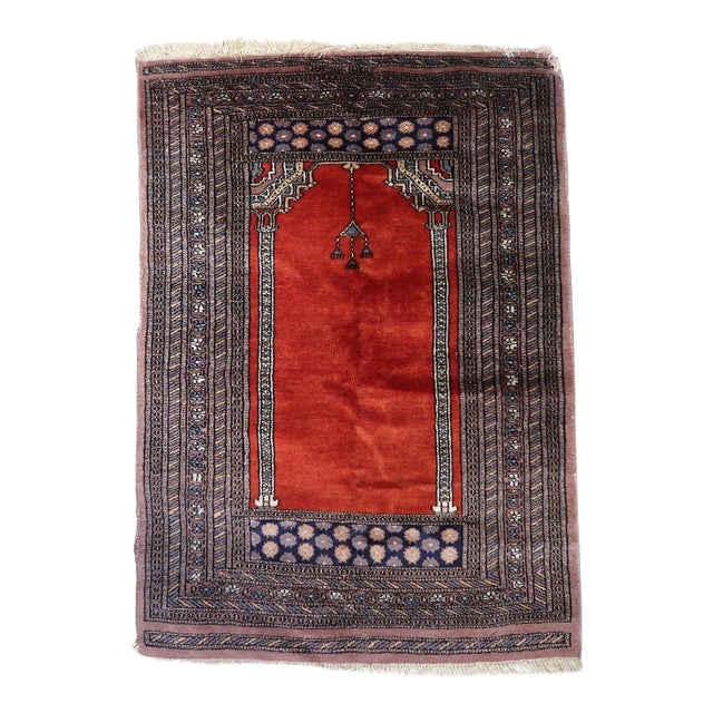 1970s, Handmade Vintage Pakistani Lahore Prayer Rug 2.7' X 3.8' For Sale