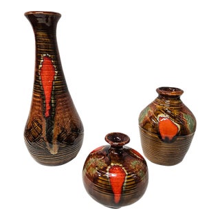Dryden Pottery Drip-Glaze Vase Collection -1976 For Sale