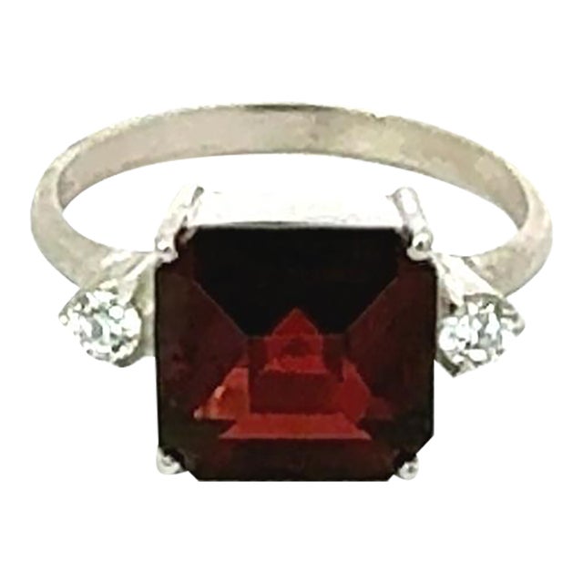 Art Deco Style Asscher Cut Garnet 925 Silver Statement Ring With Zirconia - Size 6.5 For Sale