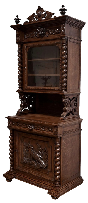 Narrow Cupboard in Oak