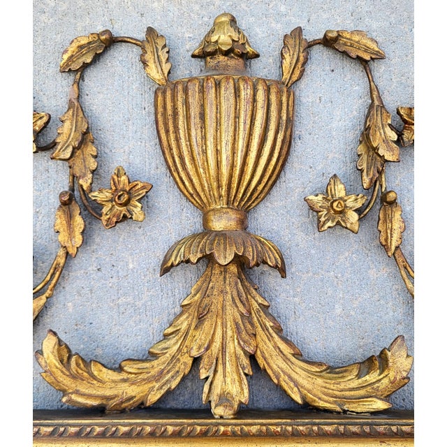 Antique Italian Carved Wood Parcel Gilt Neoclassical Urn Wall Mirror For Sale In New York - Image 6 of 10